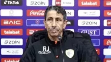 رشيد جابر يُسطّر التاريخ….. قيادة عُمان إلى نهائي كأس الخليج بعشرة لاعبين تُشعل الإشادات – وكالة يمن للأنباء