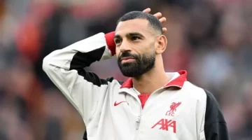 بعد مباراة توتنهام.. فتاة تحرج محمد صلاح أمام الجماهير بسبب غامض – وكالة يمن للأنباء